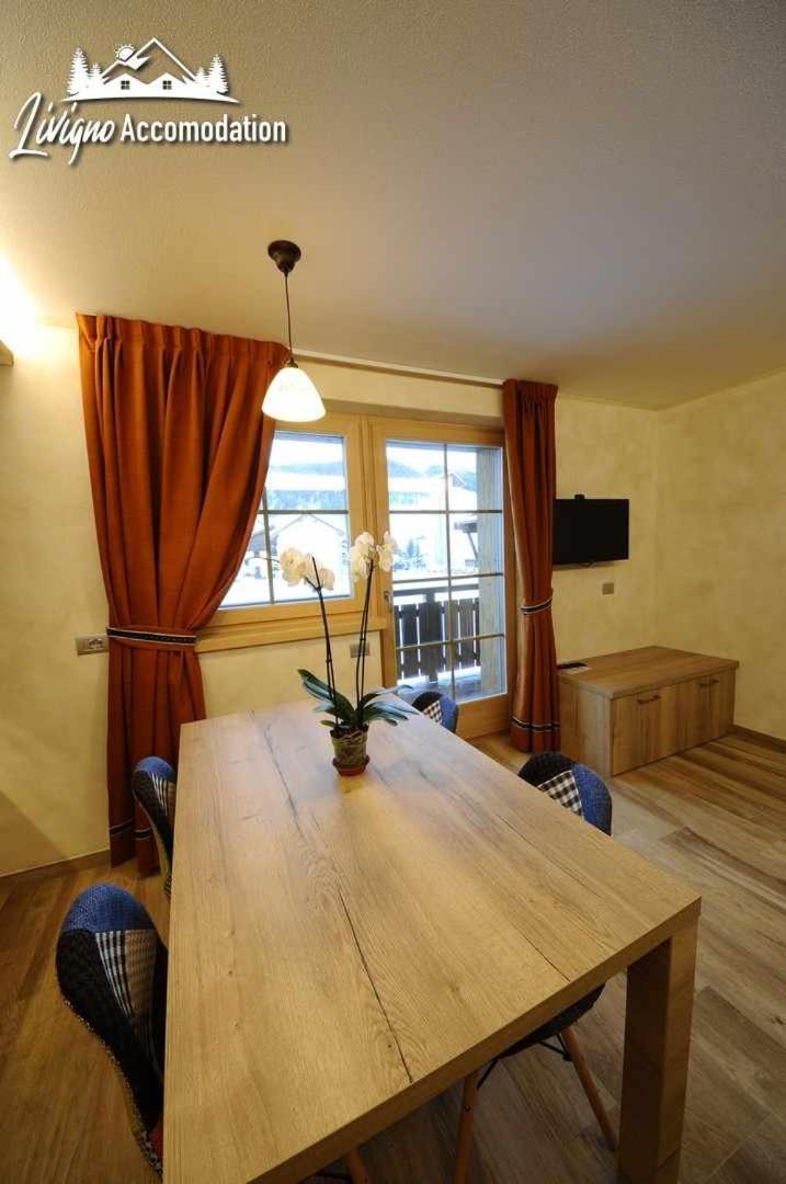 Alpen Flower By Livigno Accomodation 部屋 写真